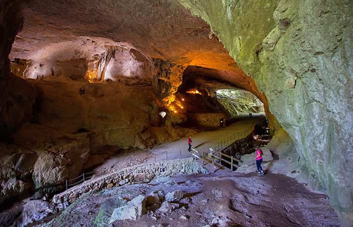 Las Cuevas de Zugarramurdi