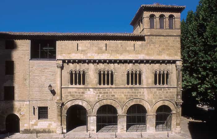  Palacio de los Reyes de Navarra