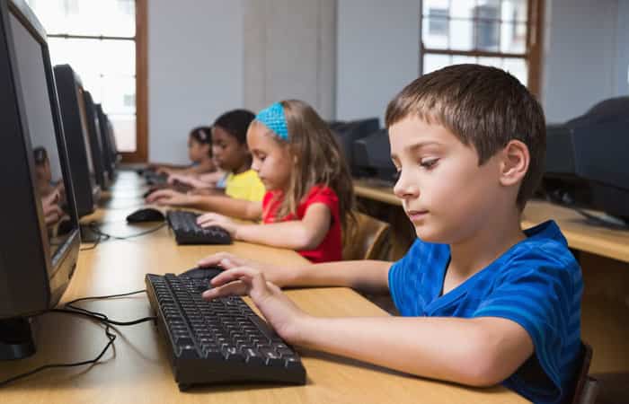 El uso de la tecnología en las aulas también tiene sus inconvenientes