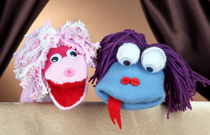 Marionetas hechas con calcetines