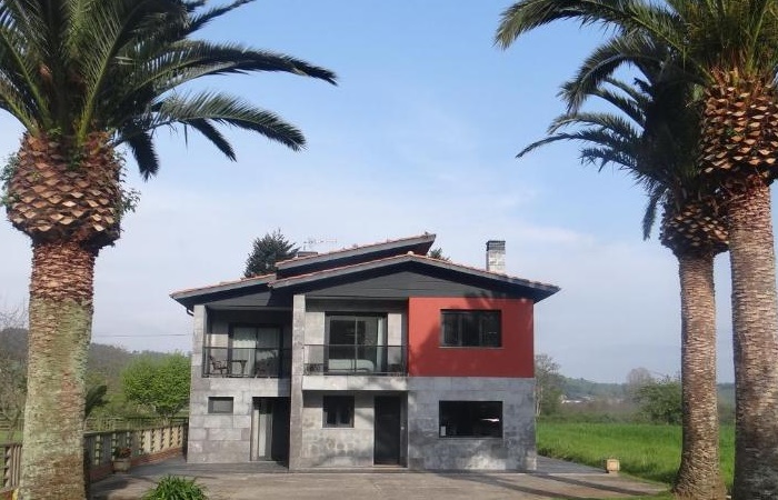 La Casa de la Ría, Asturias
