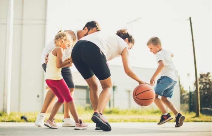 Los padres consideran el deporte y la actividad física clave en el desarrollo emocional de los niños