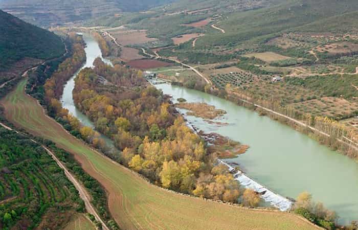 Río Aragón en La Presa de Carcastillo, Navarra