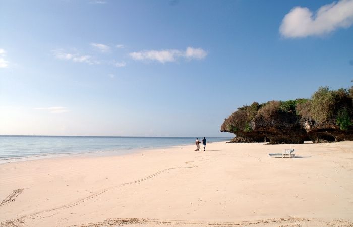 Kenia con niños: playa en Mombasa