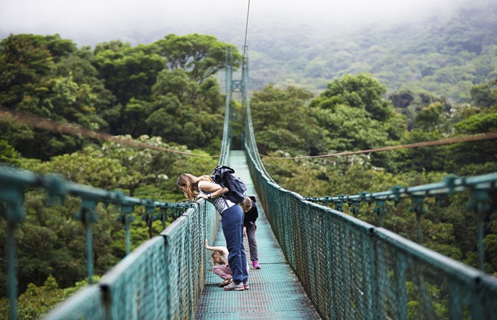 Las mejores rutas de senderismo en Costa Rica para hacer en familia