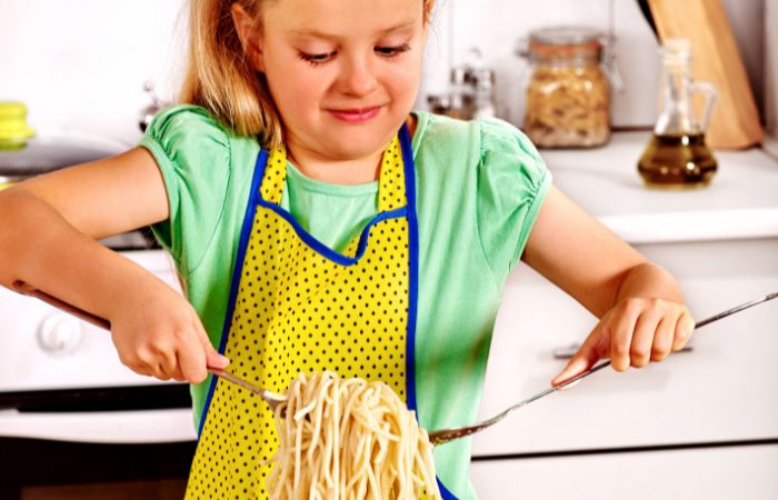 Espaguetis. Los niños pueden jugar a contarlos