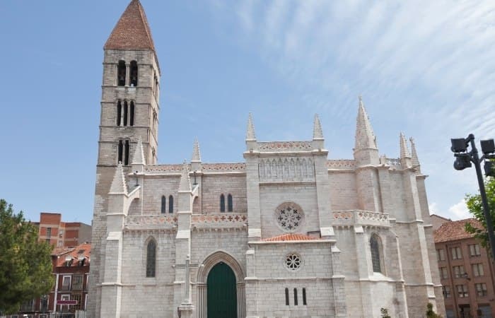 Fin de semana en Valladolid. Iglesia de Santa María la Antigua.