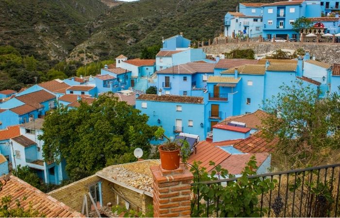 pueblos con oportunidades: Casa azules de Júzcar, Málaga