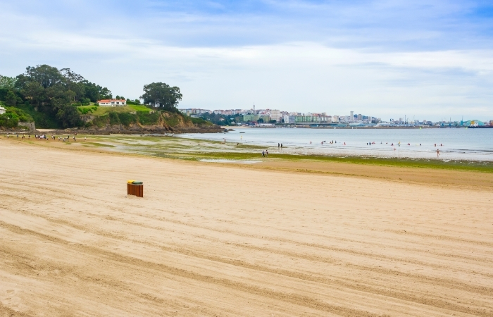Playa de Bastiagueiro en A Coruña