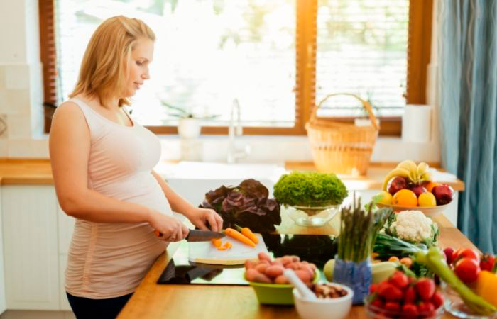La dieta sana y variada en el embarazo, básica para evitar defectos de nacimiento