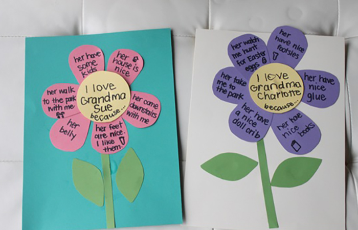 Flor con mensajes. Manualidades para el Día de los abuelos.
