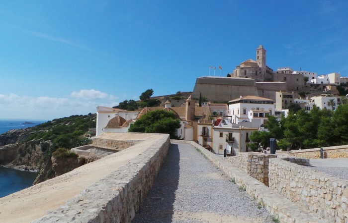 ciudades más antiguas de cada provincia: Ibiza