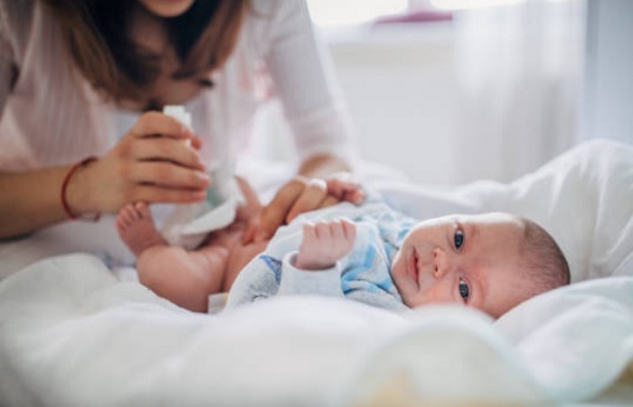 Cura del ombligo bebé: cuidados