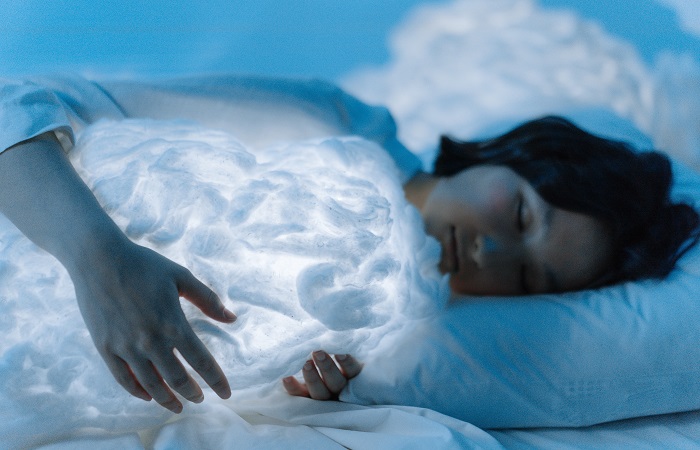 ¿Cómo podemos los adultos conciliar el sueño antes y descansar durante más tiempo?