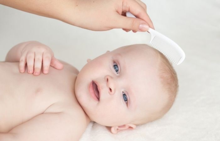 Se les cae el pelo a los bebés: es transitorio