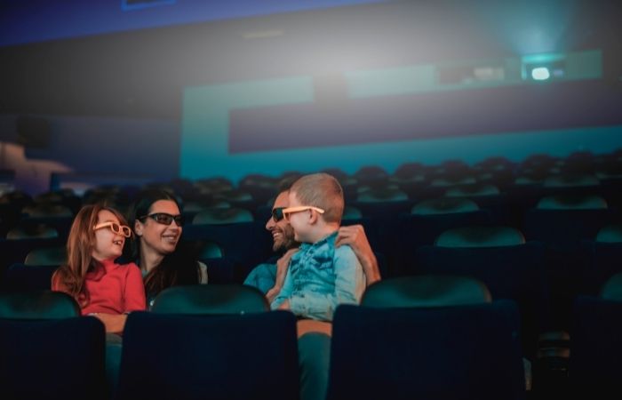 ventajas de ir al cine para los niños