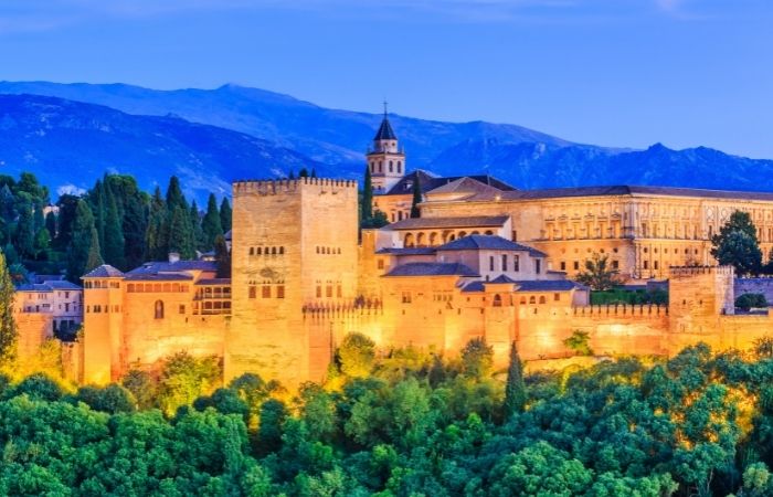 fotografía aérea de la alhambra de granada monumentos más buscados por españoles