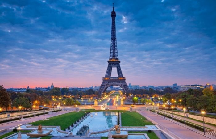 fotografía de París con la Torre Eiffel al fondo