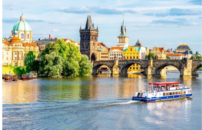 Praga desde el río