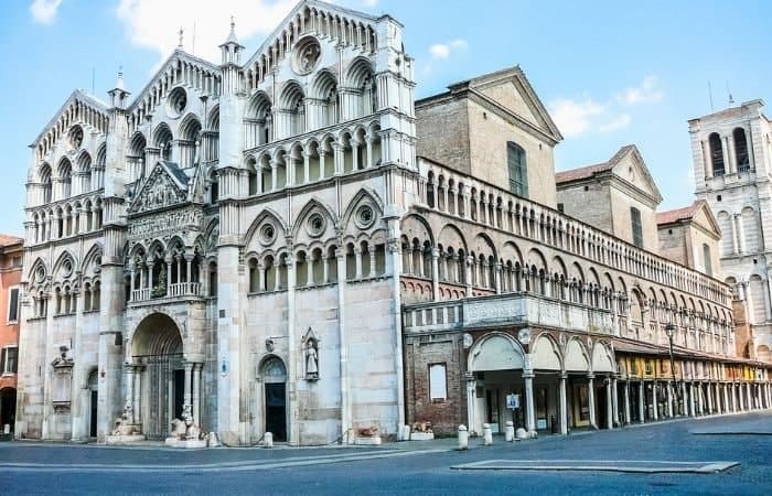 Catedral de Ferrara, Italia