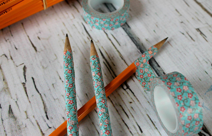 lápices decorados con washi tape