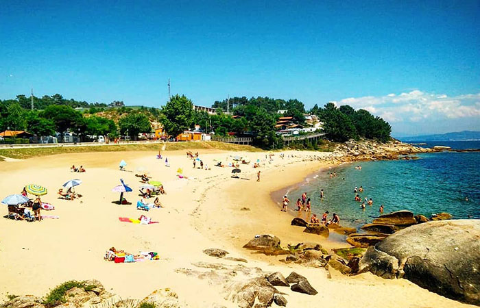 Playa del Camping Ría de Arosa, en A Coruña