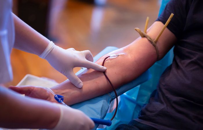 Se permite la vacuna a los donantes de sangre
