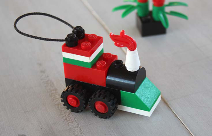 Locomotora con LEGO