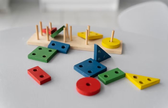 Ejercicios Montessori para aprender matemáticas: elementos que puedan manipular