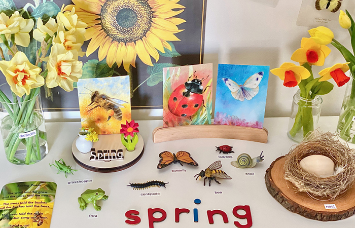 mesa de estación de primavera con animales