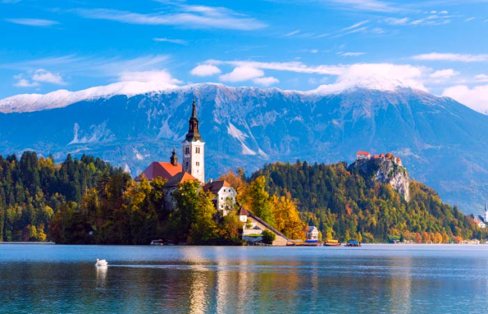 Bled eslovenia lago montañas pueblos más bonitos del mundo