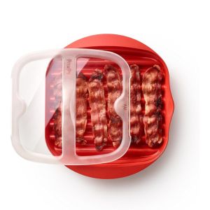 utensilios para cocinar en el microondas: cazuelita para cocinar beicon en el microondas