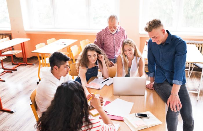 Metodologías activas: grupos de trabajo