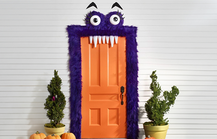 puertas de Halloween decoradas de monstruos