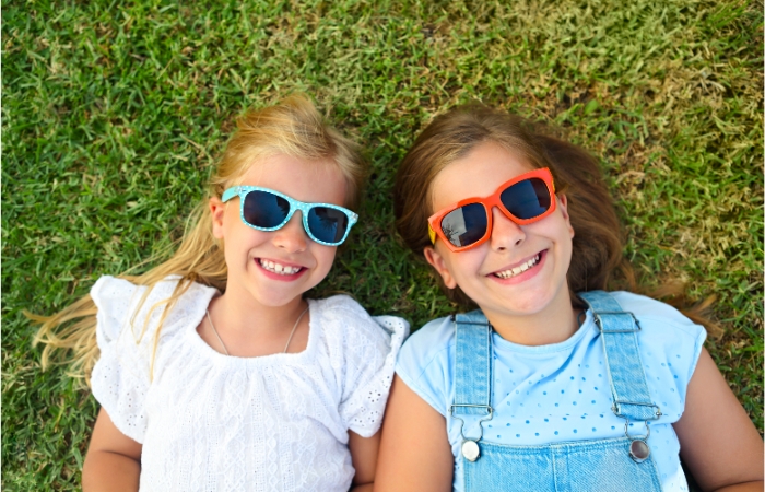Gafas de sol para niños: por qué son necesarias y qué tener en cuenta a la hora de elegirlas