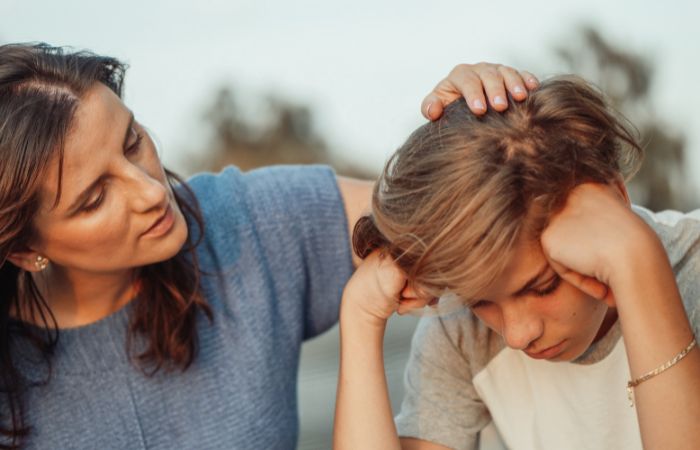 pillar a tu hijo adolescente in fraganti