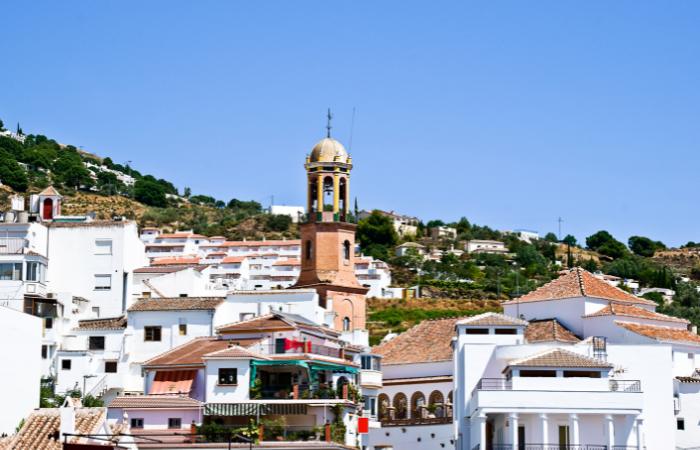 Cómpeta Malaga capital del turismo rural 2024